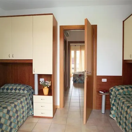 Wide For A Large Group In Apartman Bibione